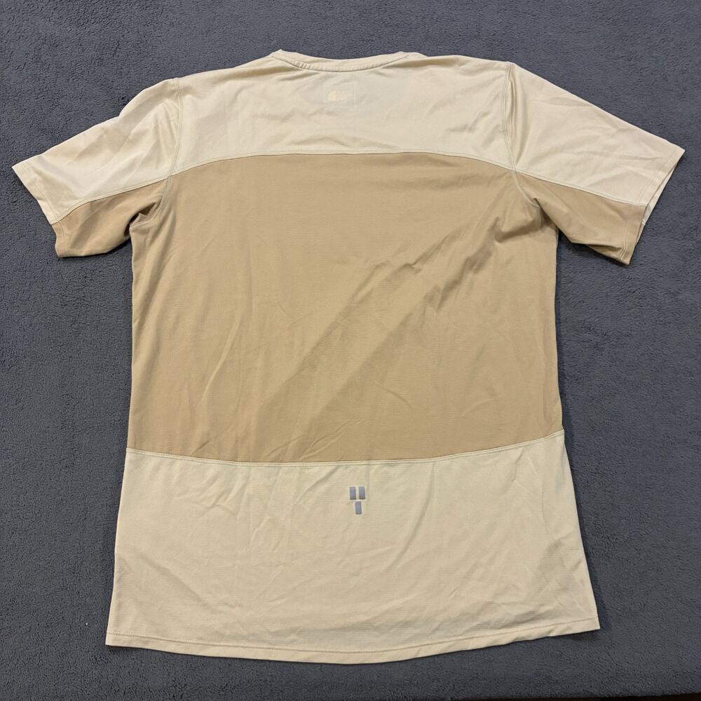 The North Face 24/7 Beige Khaki FlashDry Short Sleeve Crewneck T-Shirt Mens Sz L - Picture 2 of 7